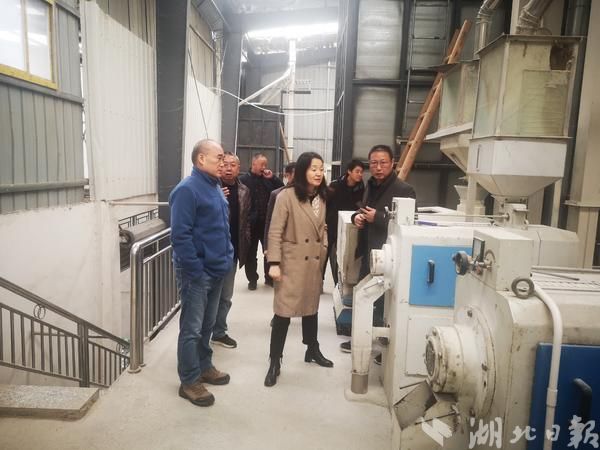学校工会考察马前生态米加工厂