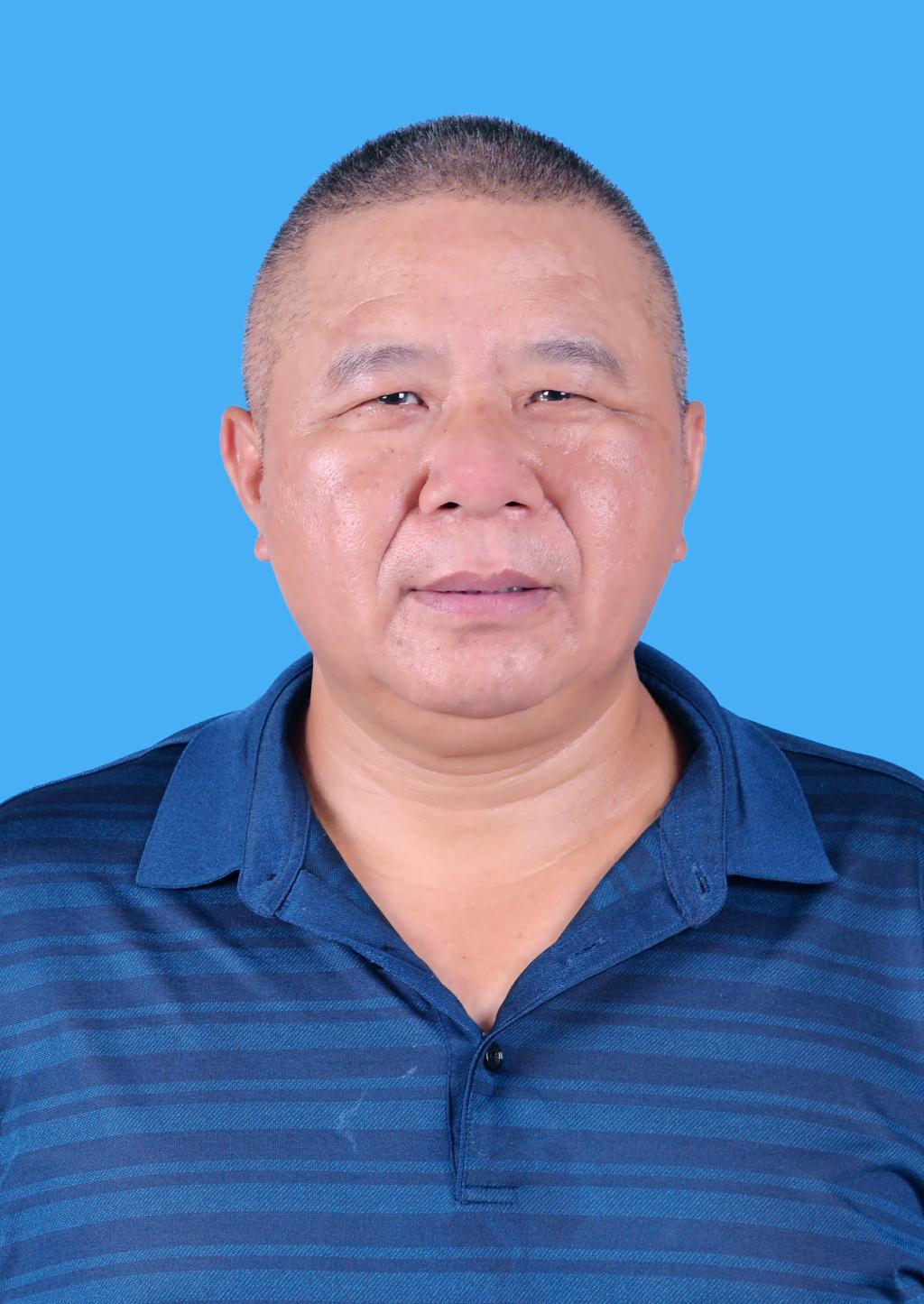 张建新 